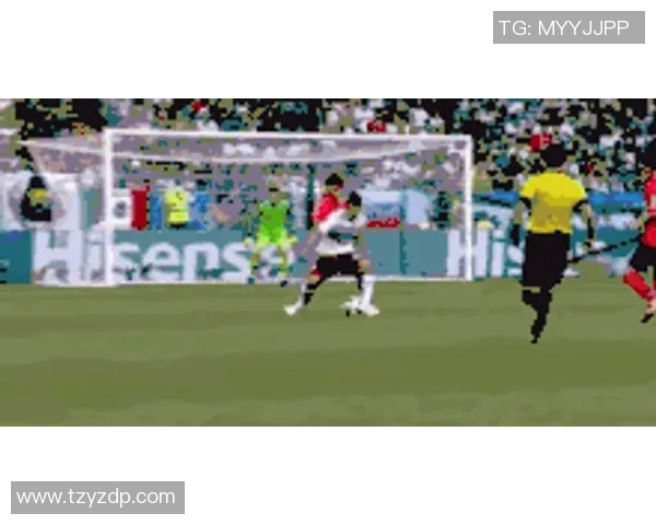 伊朗足球传奇人物揭晓头号明星背后的故事与成就分析